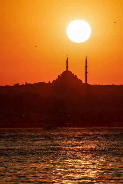 Mesquita Fatih Pontua Horizonte Istambul Pôr Sol Istambul Turquia — Fotografia de Stock