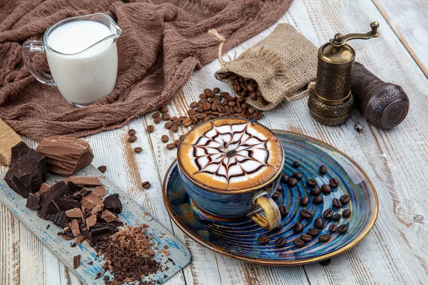 Latte Art Auf Holztisch Eine Tasse Kaffee Cappuccino Kunst Cappuccino — Stockfoto