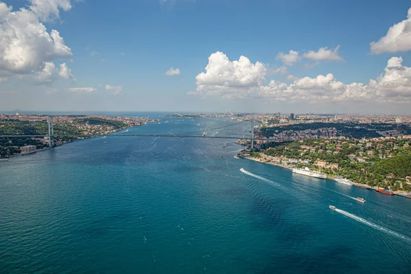 Istanbul Turecko Června 2013 Istanbulská Krajina Vrtulníku Pohled Most Bosphorus — Stock fotografie