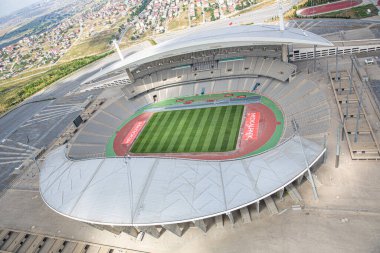 İstanbul, Türkiye - 10 Haziran 2013; İstanbul Olimpiyat Stadyumu 'nun (Atatürk Olimpiyat Stadyumu) havadan görünüşü. Helikopterden ateş ediliyor..