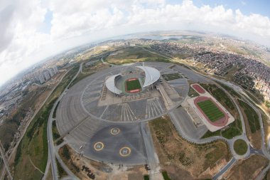 İstanbul, Türkiye - 10 Haziran 2013; İstanbul Olimpiyat Stadyumu 'nun (Atatürk Olimpiyat Stadyumu) havadan görünüşü. Helikopterden ateş ediliyor..