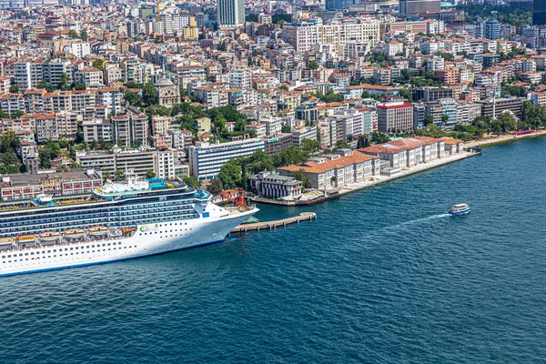 Istanbul Turecko Června 2013 Istanbulská Krajina Helikoptéry Pohled Historický Poloostrov — Stock fotografie