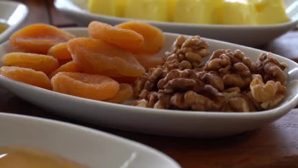 Turkiska Frukost Uppsättning Rätter Ett Bord Vacker Layout Video Att — Stockvideo