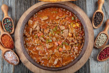 Güveçte sote et. Meat Saute Turkish et sote, Türk mutfağı. Türkçe adı: Guvec