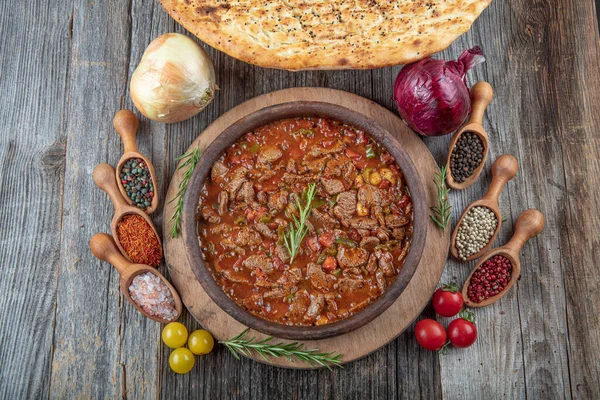 Güveçte sote et. Meat Saute Turkish et sote, Türk mutfağı. Türkçe adı: Guvec