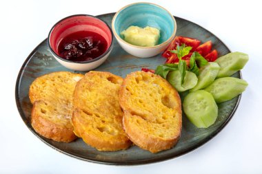 Türk Yumurtalı Ekmek Yapıyorum. Türkçede buna 