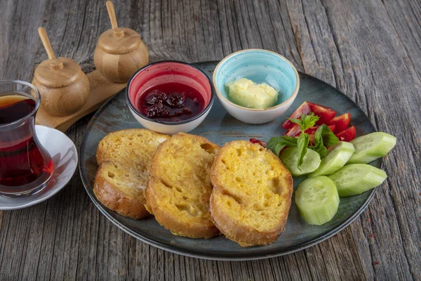 Fazer Pães Ovo Turcos Chama Yumurtali Ekmek Turco Torradas Francesas — Fotografia de Stock