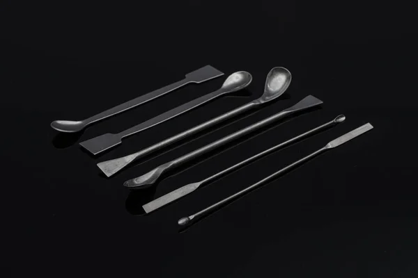 Spatula Spoon Kovové Laboratorní Vybavení Laboratorní Stěrky Odběr Vzorků Mikroskopických — Stock fotografie