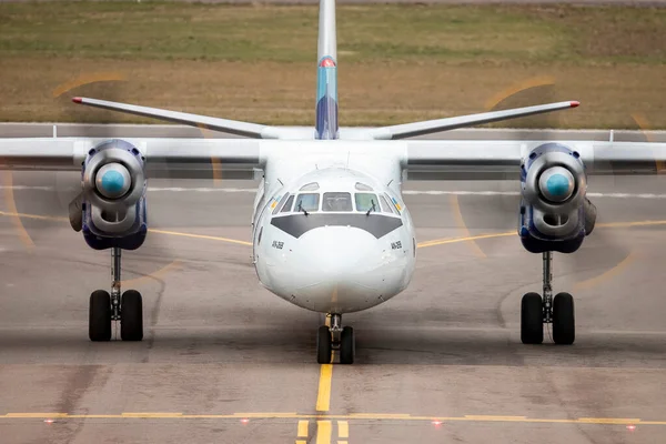 Vilnius Lithuania April 2020Ur Cqe Aircraft Antonov 26B Airline Vulkan — Stock Photo, Image