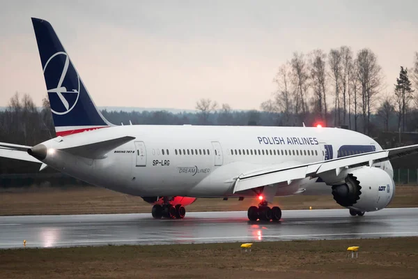 Βίλνιους Λιθουανία Φεβρουαρίου 2020Sp Lrg Lot Polish Airlines Boeing 787 — Φωτογραφία Αρχείου