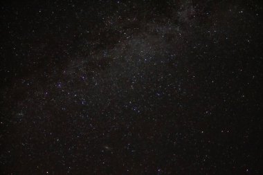 Samanyolu Bardenas Çölü üzerinde