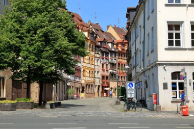 Nremberg / Almanya - Temmuz 2013: Nuremberg 'deki Eski Şehir mimarisinin manzarası.