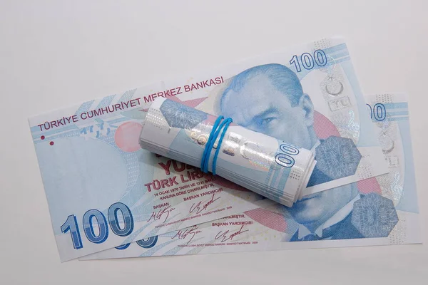 Composición Billetes Turcos 100 Sobre Fondo Blanco — Foto de Stock
