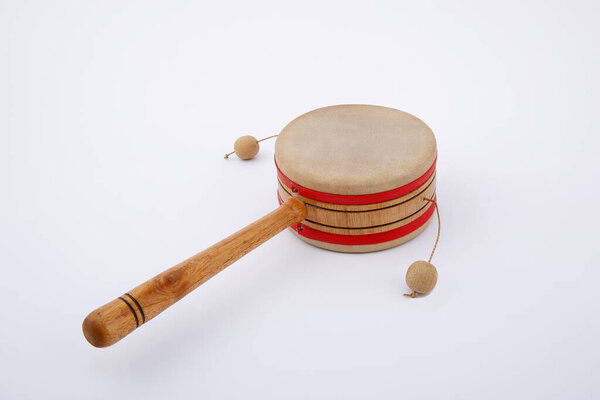 Фольклорные музыкальные инструменты.
.