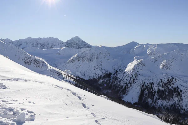 Schöner Winterblick Auf Die Polnischen Berge — Stockfoto