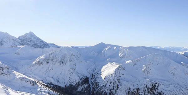 Schöner Winterblick Auf Die Polnischen Berge — Stockfoto