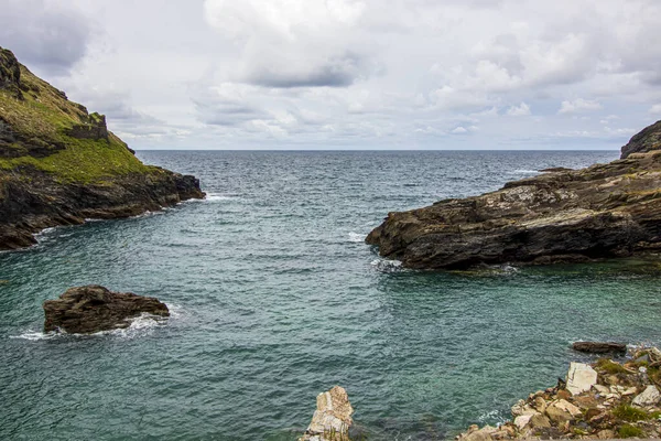 Tintagel Krásný Výhled Moře Hory Severním Cornwallu — Stock fotografie