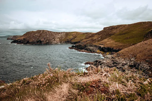 Tintagel Hermosa Vista Las Montañas Mar Cornualles —  Fotos de Stock