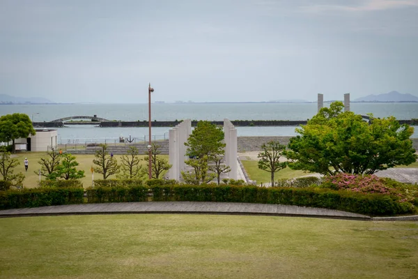 Otsu, Japonya 'daki Biwa Gölü manzarası.