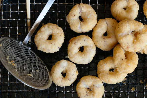 Thai Traditional Style Donut Kanom Wong Zelfgemaakt Koken Gefrituurd Ronde — Stockfoto