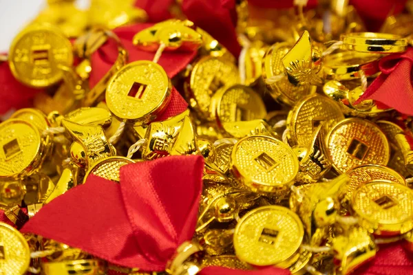 Zbliżenie Dekoracji Złote Monety Tle Szczęśliwy Chiński Nowy Rok Lub — Zdjęcie stockowe