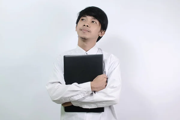 Молодые Азиаты Белых Рубашках Сумками Белом Фоне Человек Обнимает Свой — стоковое фото