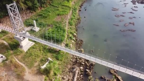 Pemandangan Udara Jembatan Suspensi Seberang Sungai Opak Yogyakarta Indonesia — Stok Video