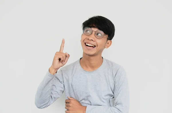 Gambar Pria Asia Memakai Kacamata Menemukan Ide — Stok Foto