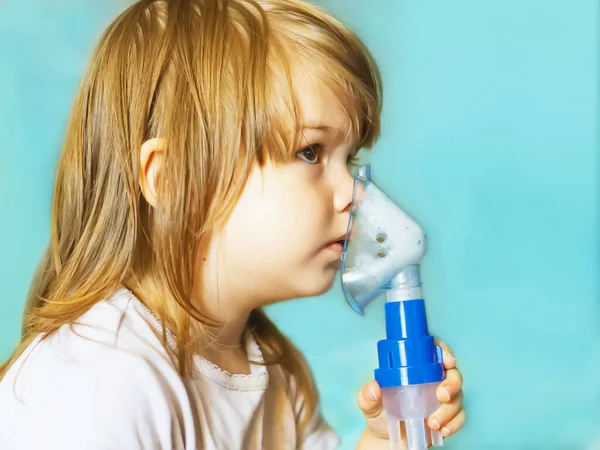 Cute Little Girl Undergoing Medical Inhalation Treatment Nebulizer Home Girl — Stock Photo, Image