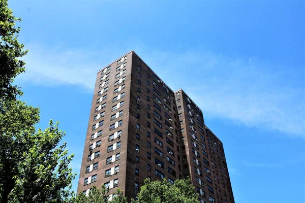 Photo Bâtiment Dans Une Zone Urbaine Dans Bronx New York — Photo