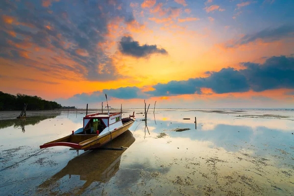 Bateau Traditionnel Coucher Soleil Batam Île — Photo