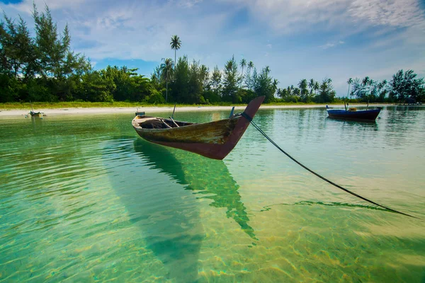 Trikora Beach 2018 Wyspa Bintan Robienie Zdjęcia Łodzi Która Wygląda — Zdjęcie stockowe