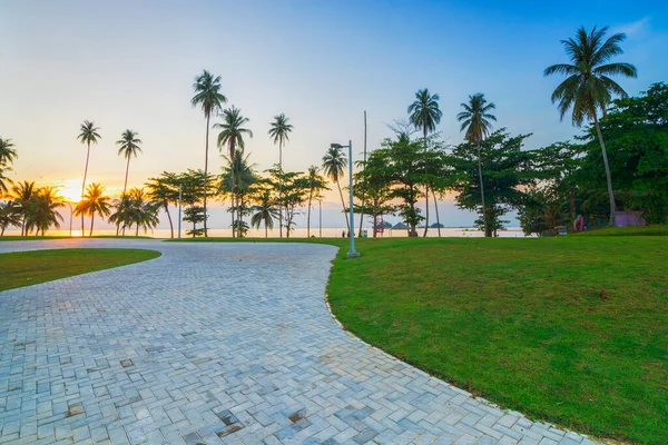 Bellissimo Tramonto Sulla Spiaggia Nuvasa Bay Isola Batam — Foto Stock