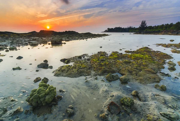 Krásný Východ Slunce Malajském Pobřeží Ostrova Batam — Stock fotografie
