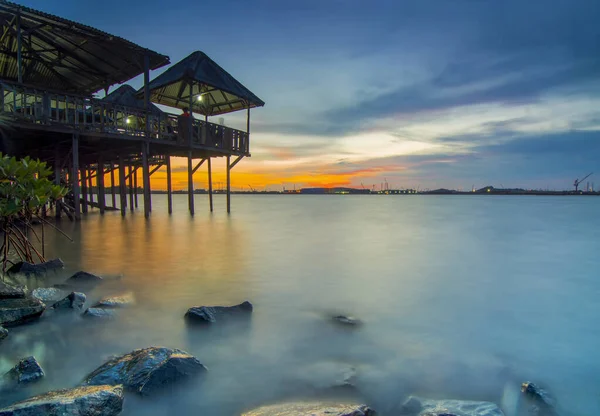 Batam Adası 'nda güzel gün batımı 