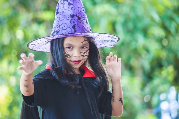 Carino Asiatico Bambino Ragazza Indossare Halloween Costumi Trucco Avendo Divertente — Foto Stock