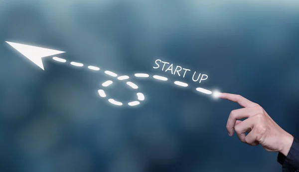 Başarı ve büyüyen büyüme konsepti, iş büyümesi konsepti, finans kavramına iş kurma gelişimi