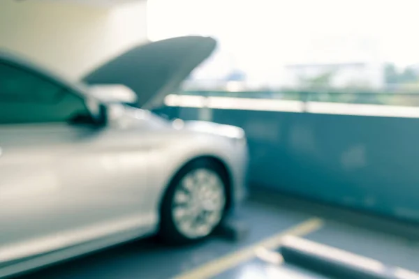Blur Abstrak Dan Mobil Modern Yang Tidak Fokus Dengan Kap — Stok Foto