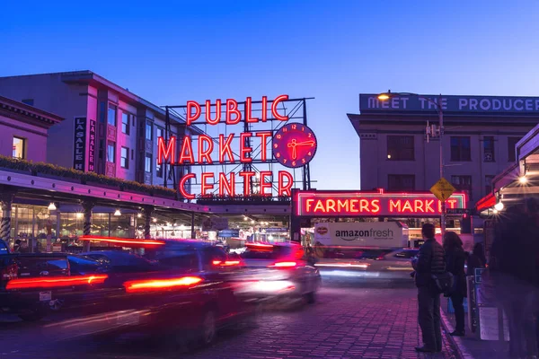 Openbaar Marktcentrum Bij Schemering Het Een Oude Continu Geëxploiteerde Openbare — Stockfoto