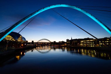 Newcastle / England - 15 Şubat 2013: Gateshead Millennium Köprüsü