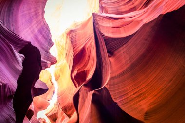 Antilop Kanyonu, Arizona 'da inanılmaz şekiller