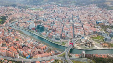 İspanya 'nın Bilbao Bask şehrinin hava manzarası