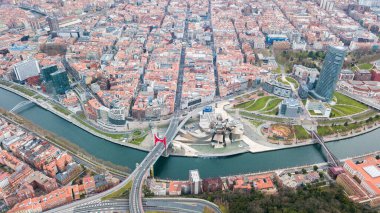 İspanya 'nın Bilbao Bask şehrinin hava manzarası