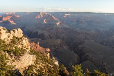 Büyük Kanyon Milli Parkı havadan harika görünüyor. 