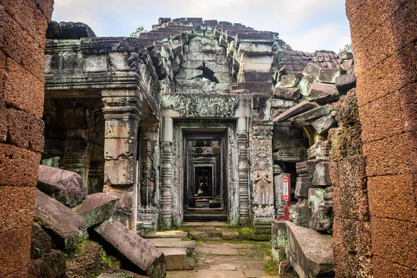 Καταπληκτικά Ερείπια Του Συγκροτήματος Angkor Wat Cambodia — Φωτογραφία Αρχείου