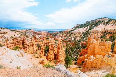 Britanya Kanyonu kabadayılarının panoramik görüntüsü, Utah