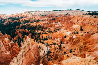 Britanya Kanyonu kabadayılarının panoramik görüntüsü, Utah