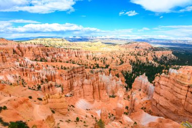 Britanya Kanyonu kabadayılarının panoramik görüntüsü, Utah