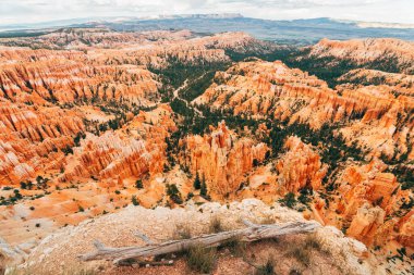 Britanya Kanyonu kabadayılarının panoramik görüntüsü, Utah