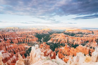 Britanya Kanyonu kabadayılarının panoramik görüntüsü, Utah